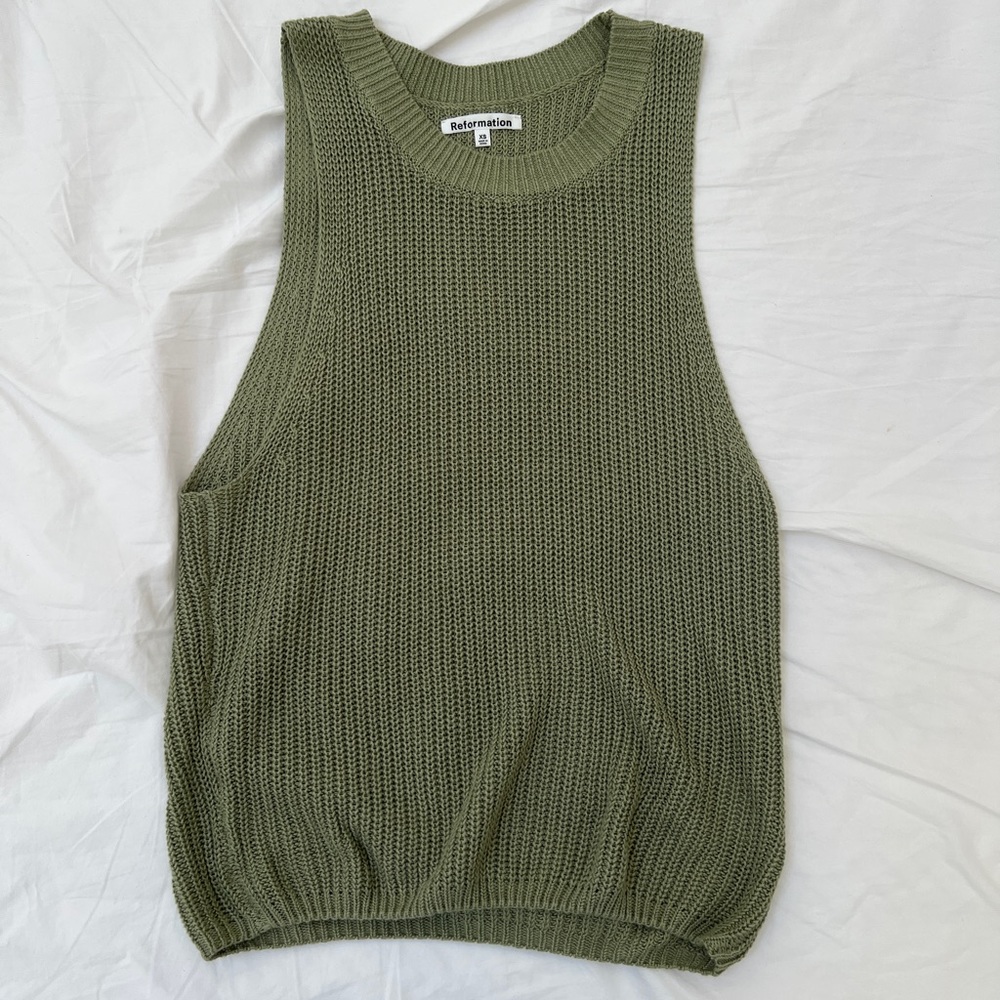 Reformation green knit tank
